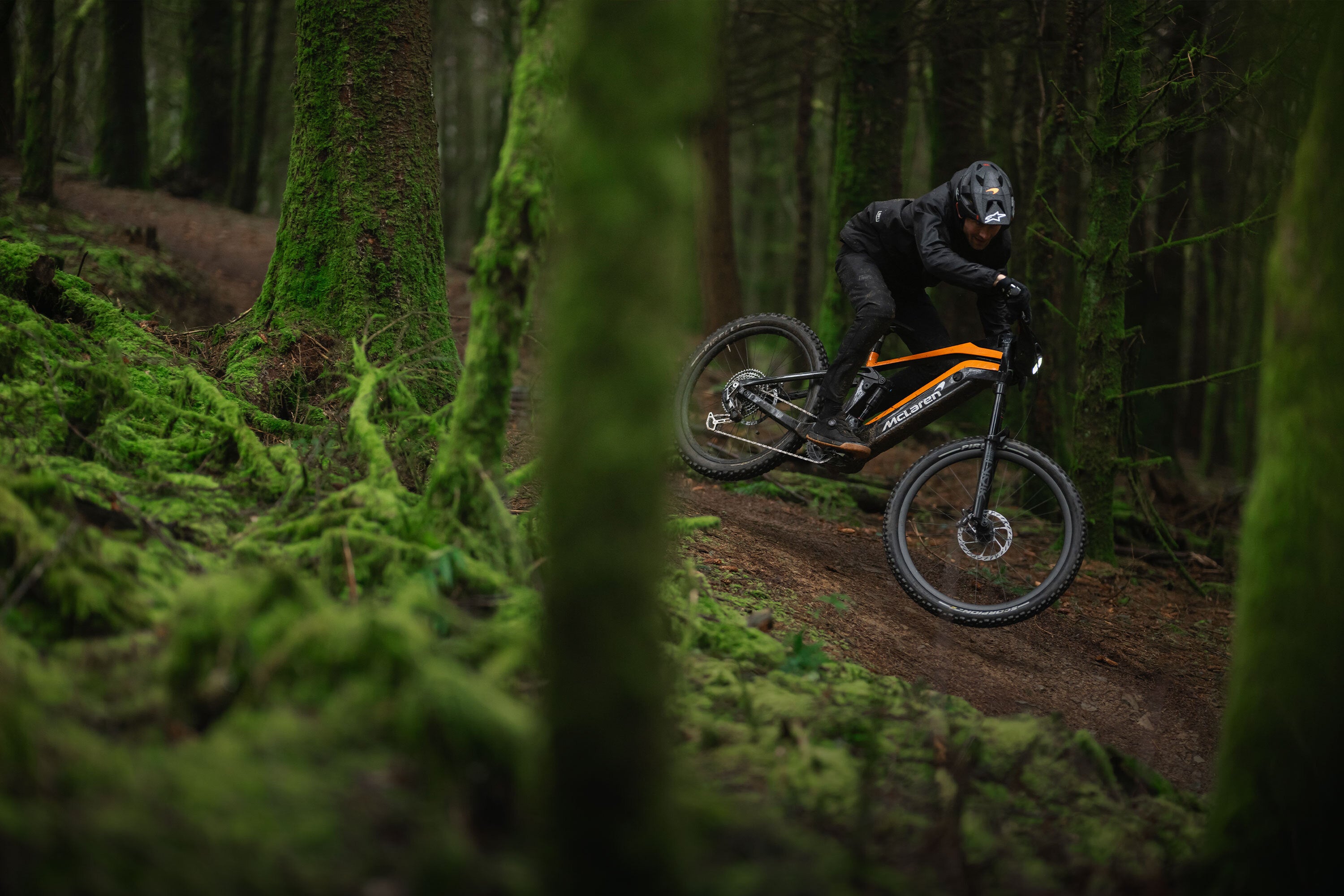 mclaren-extreme-250-electric-mountain-bike-mclaren-bikes